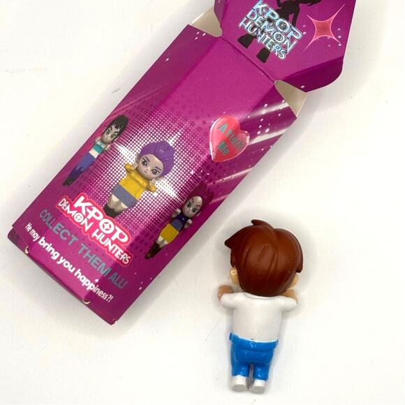 New K-POP Demon Hunters JINU Hipper Mini Figure, Demon Slayer Series, Open Box - Picture 2 of 4
